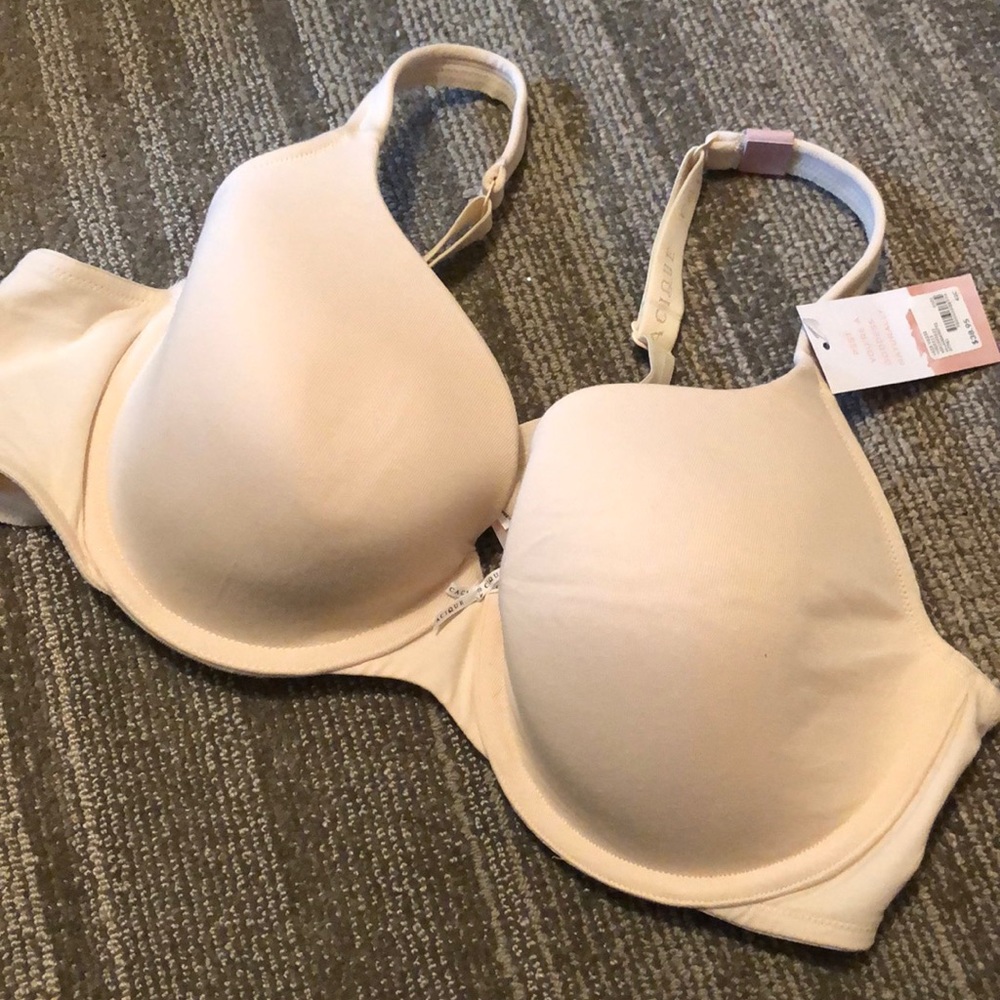 T-shirt bra